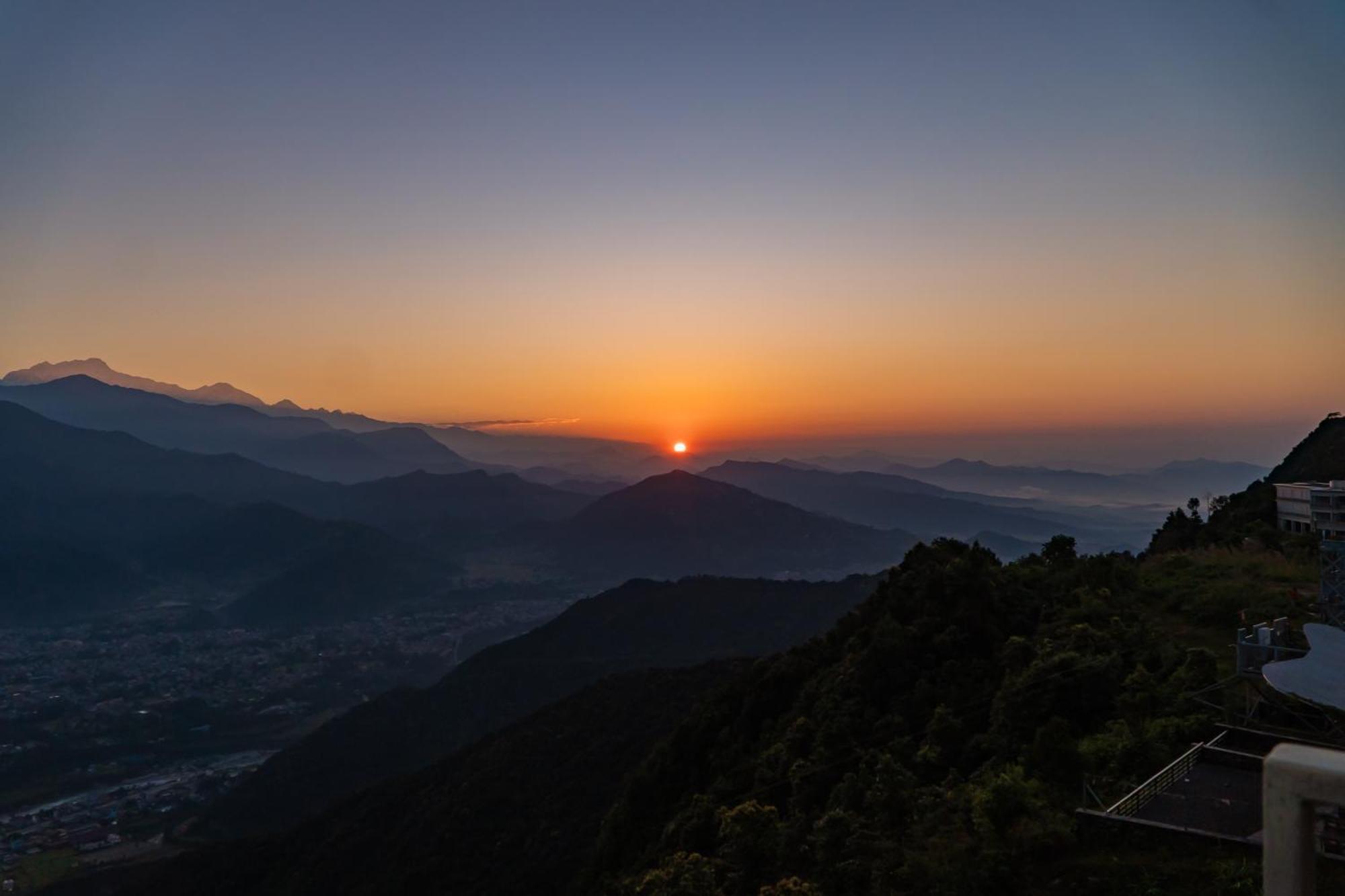 Sarangkot Mountain Lodge Pokhara Dış mekan fotoğraf